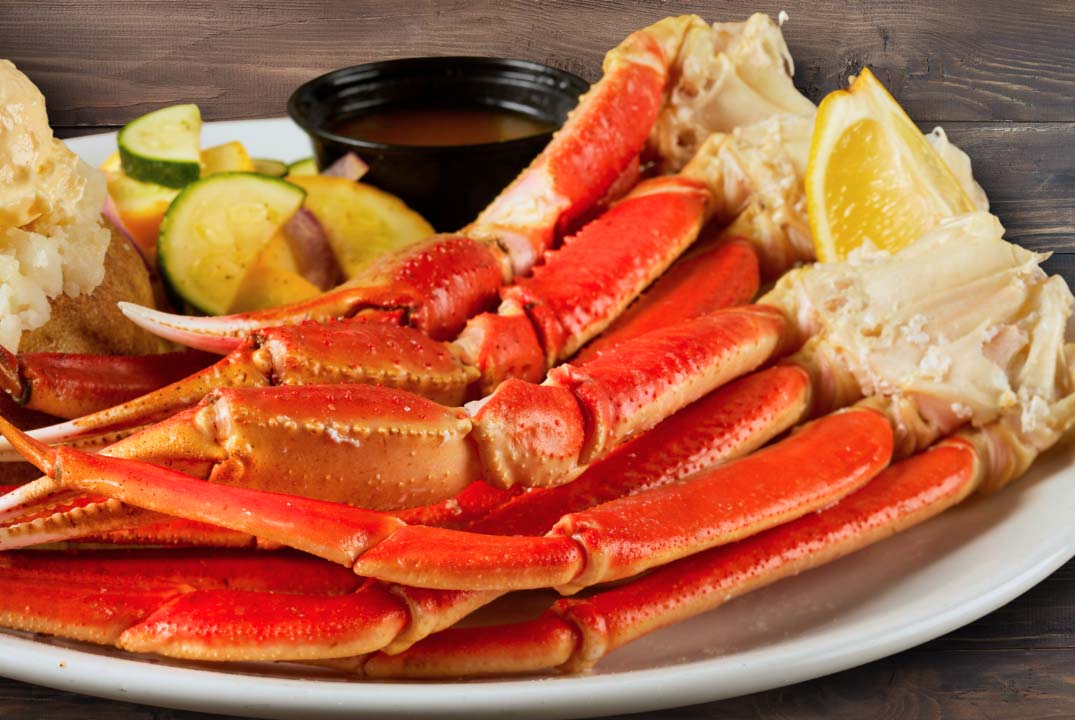 1 lb. Snow Crab served with choice of two sides